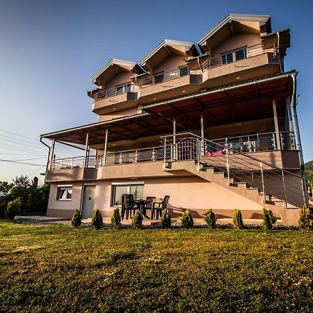 Villa Tema โอครีด ภายนอก รูปภาพ
